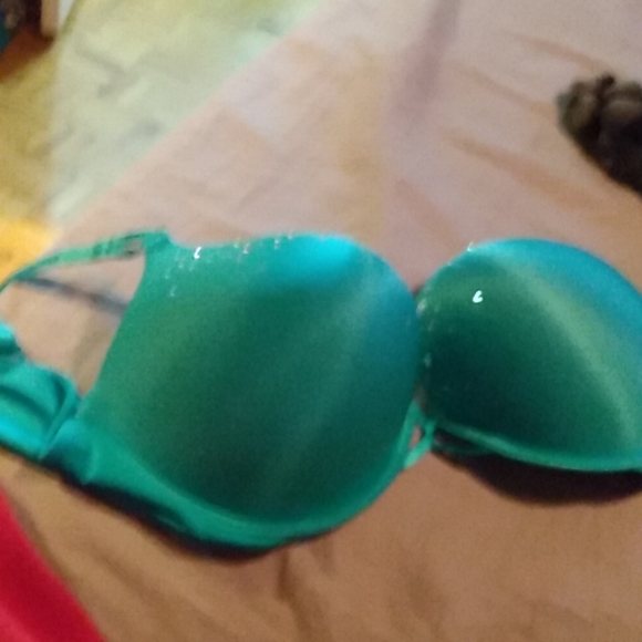Victoria secret push up bra